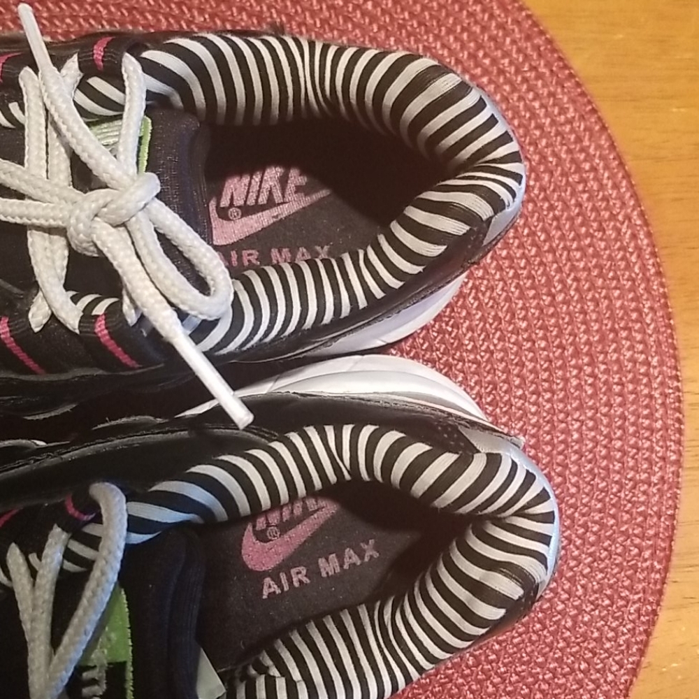 Nike Air Max 95. Size 7 - Picture 8 of 13